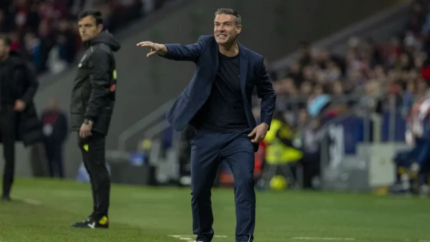Luis Carrión