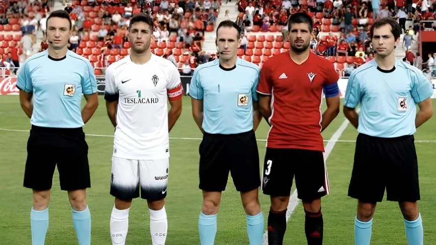 Mirandes - Sportig B