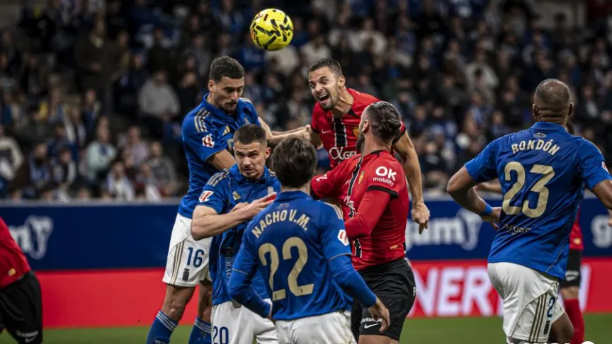 Real Oviedo balón parado